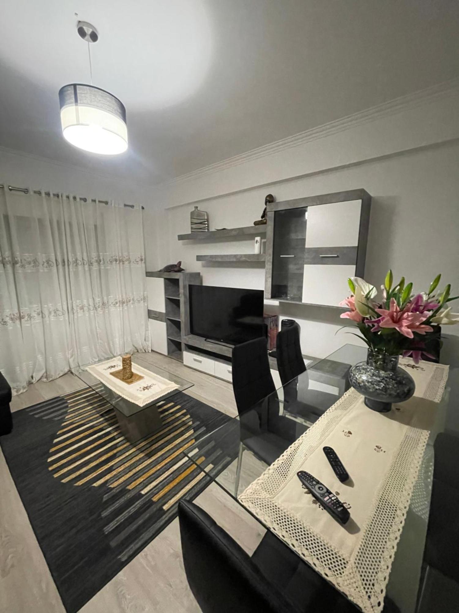 Quarto Suite Relaxante Алмада Екстериор снимка